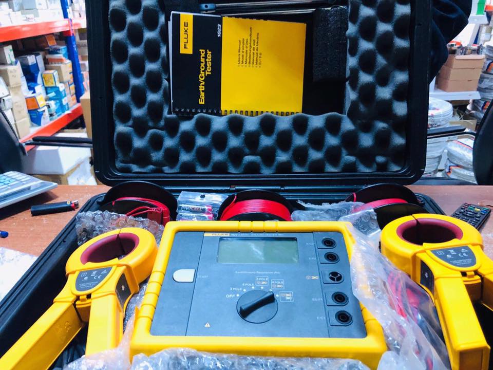 معدات صناعية